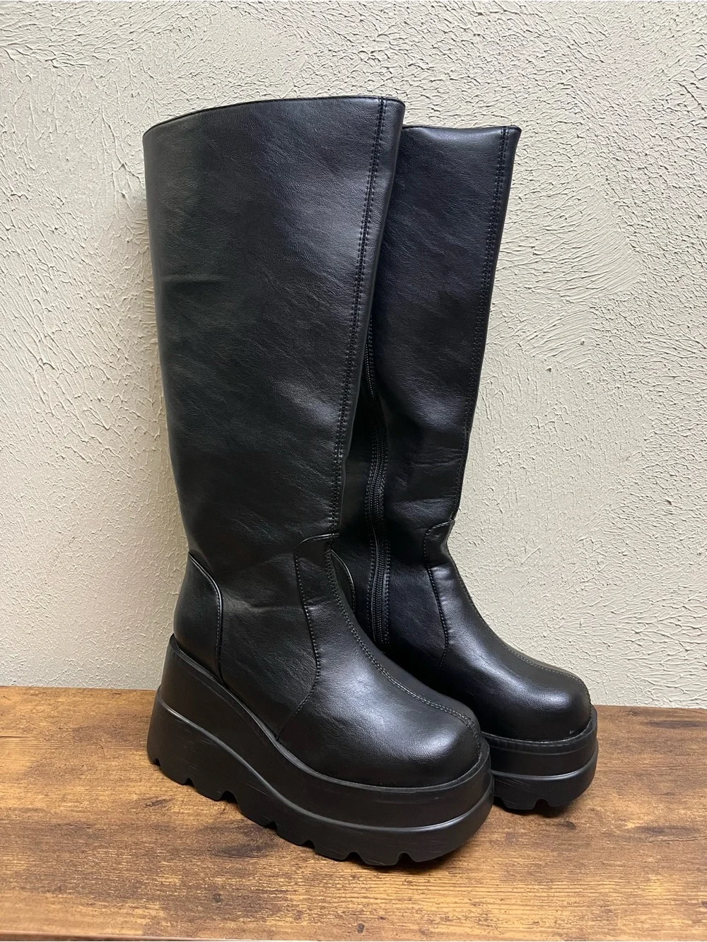 Black Platform Knee High Boots Women’s Size 7 Punk Goth Whimsigoth Witchy Rock